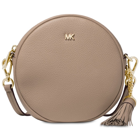 round michael kors purse